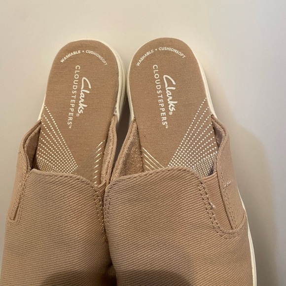 - - New without Box Clark’s Breeze Shore Size 7.5 - Picture 3 of 4